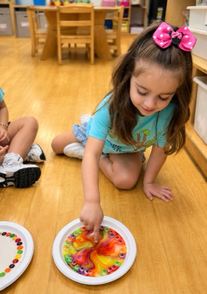 STEM experiment at Creativa Academy